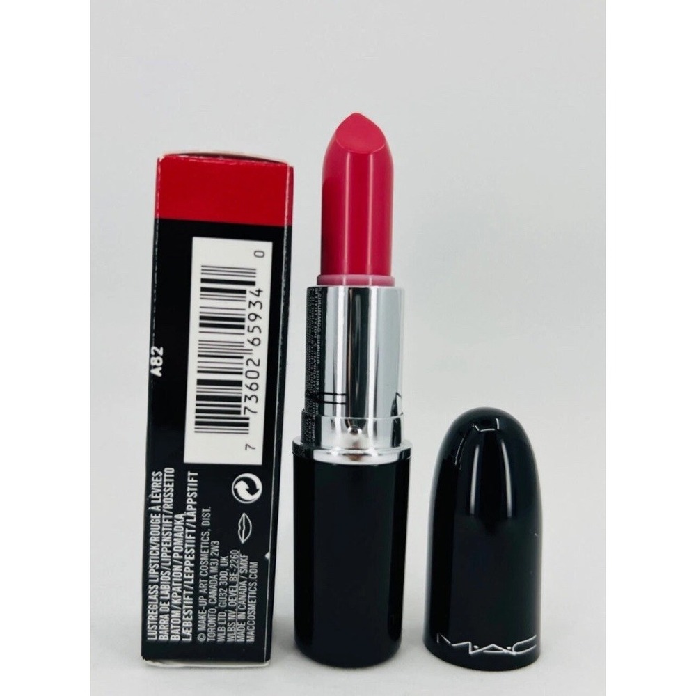 New In box MAC Lustreglass Lipstick 560 In FRIENDA - 0.10 oz./3g